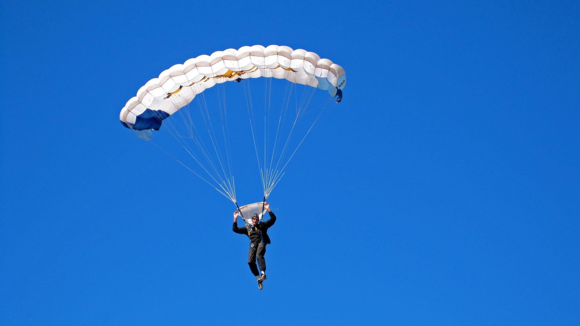 全国青少年排球锦标赛激烈角逐，全国青少年排球比赛时间